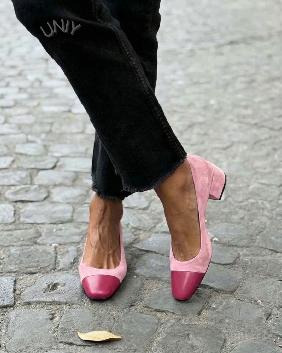 Eleganti décolleté con tacco a blocco in finta pelle scamosciata color rosa [Pre-ordine]