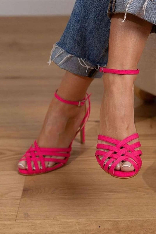 Sandalias de ante con tiras y hebilla en el tobillo, color rosa [Reserva]