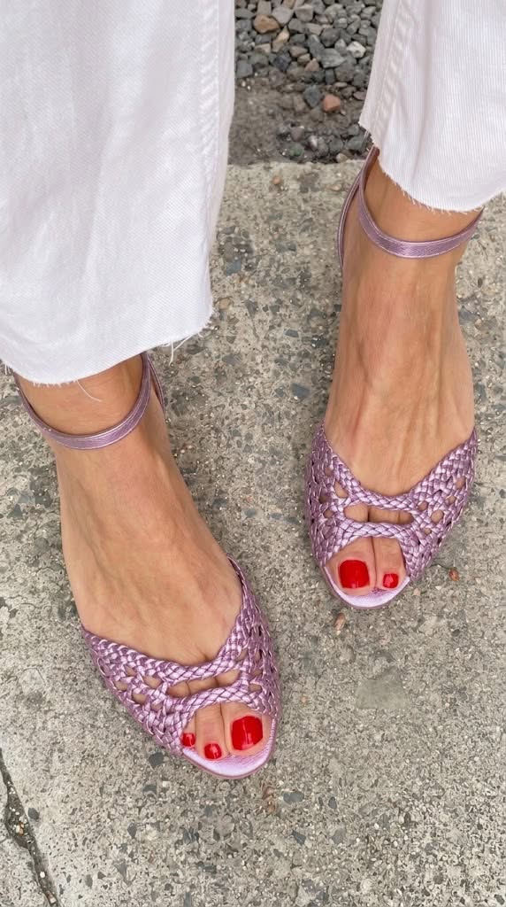 Elegant Woven Cutout Open Toe Ankle Strap Flat Sandals
