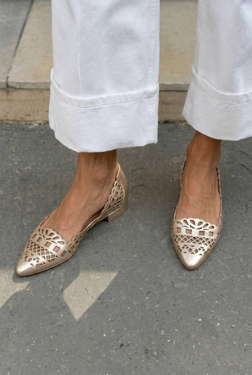 Scalloped Cutout Pointed Toe Flat d'Orsay Shoes [Pre Order]