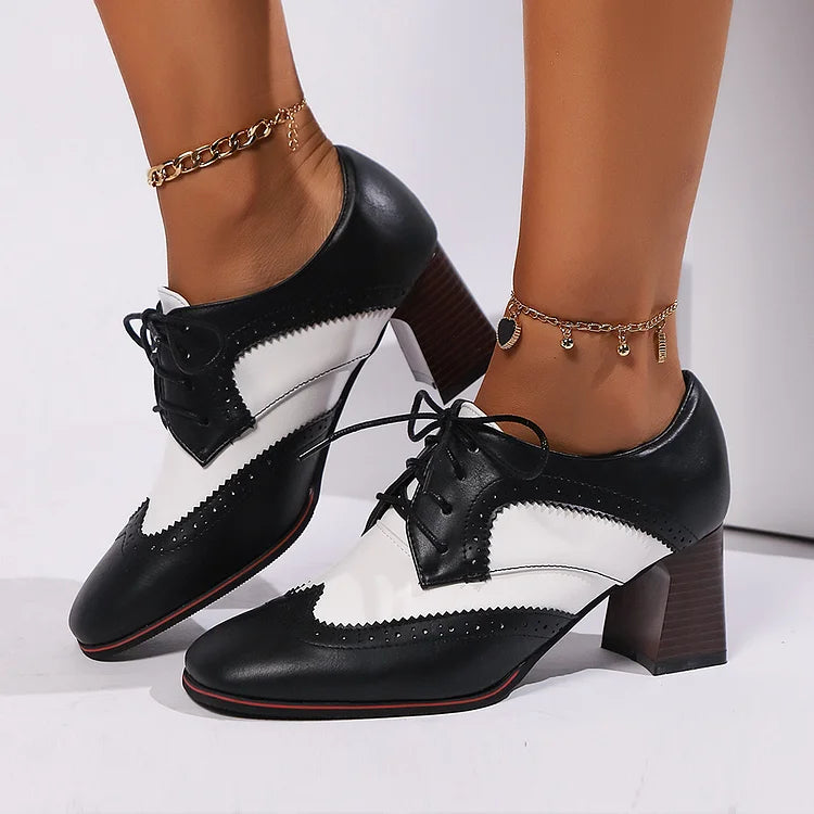 Scarpe con tacco grosso e lacci con punta quadrata colorblock