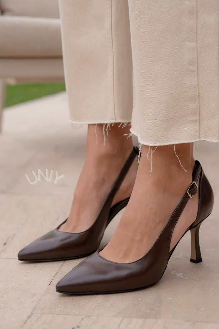 Eleganti scarpe con tacco a spillo marrone scuro con punta affilata e cinturino posteriore [Pre-ordine]