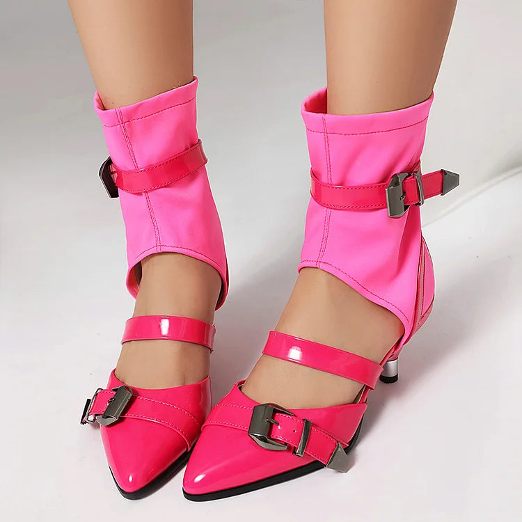 Sandali alti con cinturini multipli colorblock e fibbie, punta affilata 