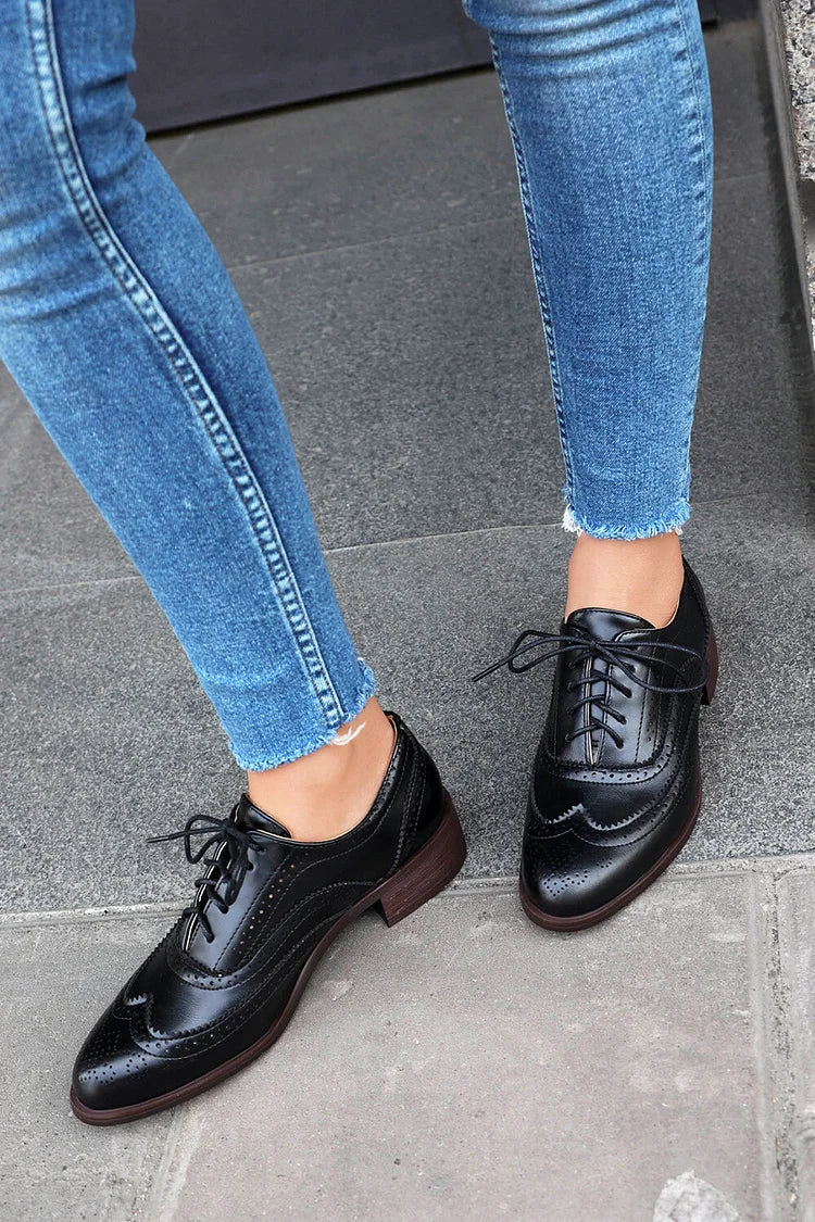 Colorblock Round Toe Low Block Heel Lace Up Brogue Oxfords