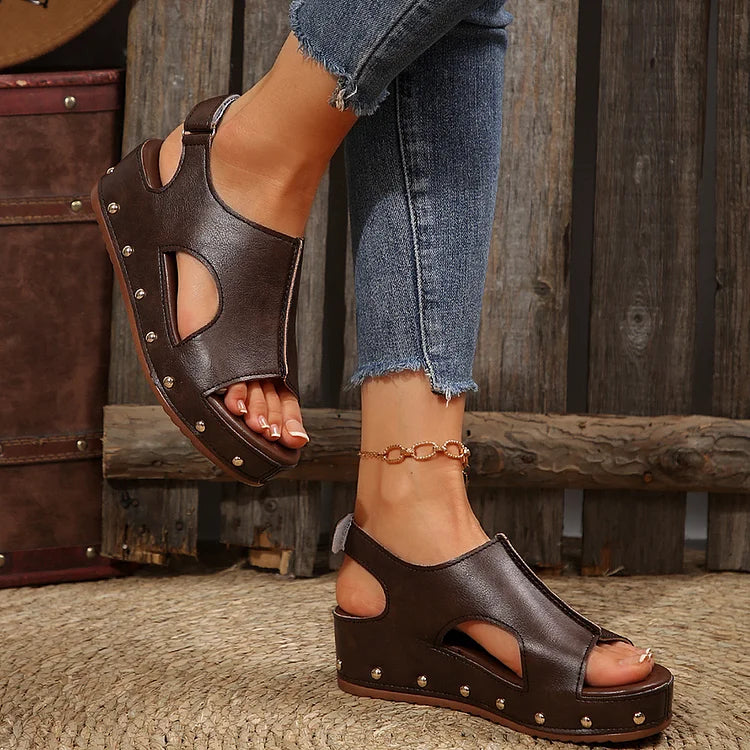 Metallnieten Dekor Solide Farbe Cutout Offene Zehen Wedge Sandalen