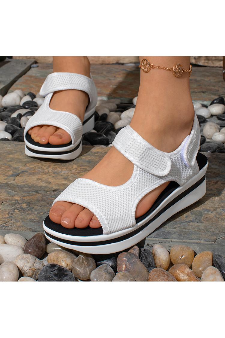 Sandali casual traspiranti con punta tonda e cinturino asimmetrico tinta unita