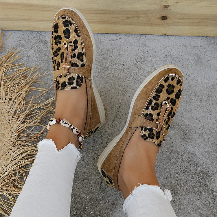 Mocasines retro sin cordones con detalle anudado y estampado de leopardo 