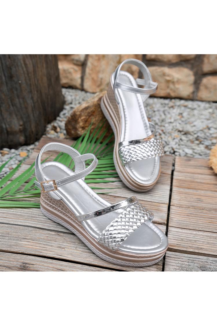 Sandali casual con zeppa, punta rotonda, cinturino intrecciato e finitura metallizzata