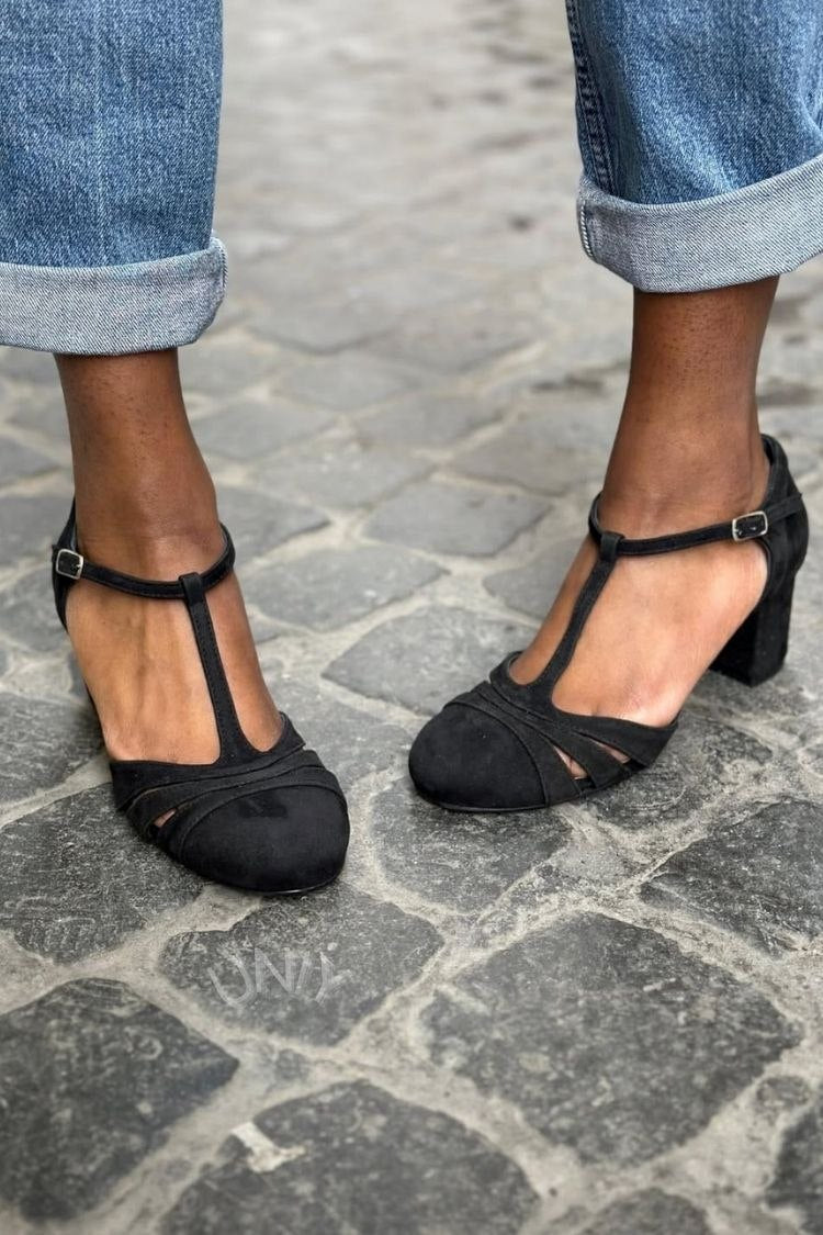 Elegant Black Round Toe Cutout Ankle Strap Chunky Heels [Pre Order]