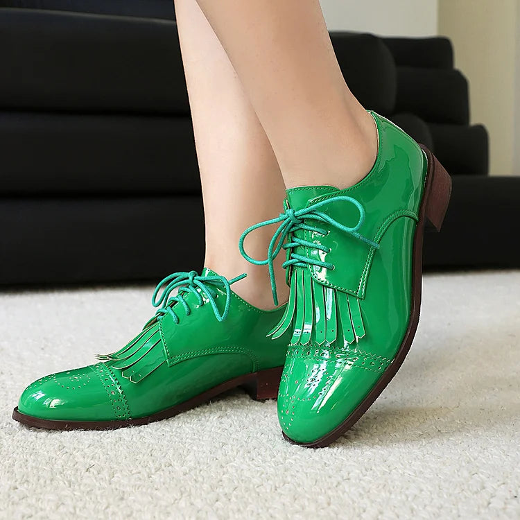 Oxfords z okrągłym noskiem, sznurowane, z ozdobnym frędzlem w jednolitym kolorze