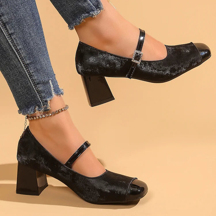 Scarpe con tacco grosso, punta quadrata, cinturino sul collo del piede patchwork e fibbia 