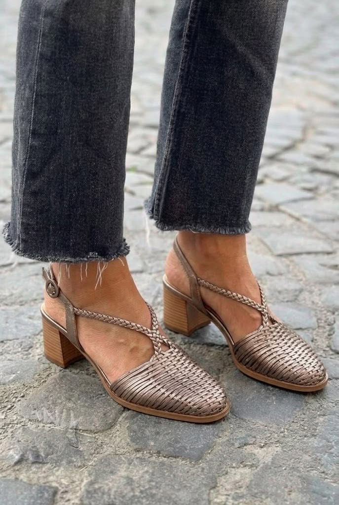 Woven Crisscross Closed Toe Block Heel Slingback Sandals [Pre Order]