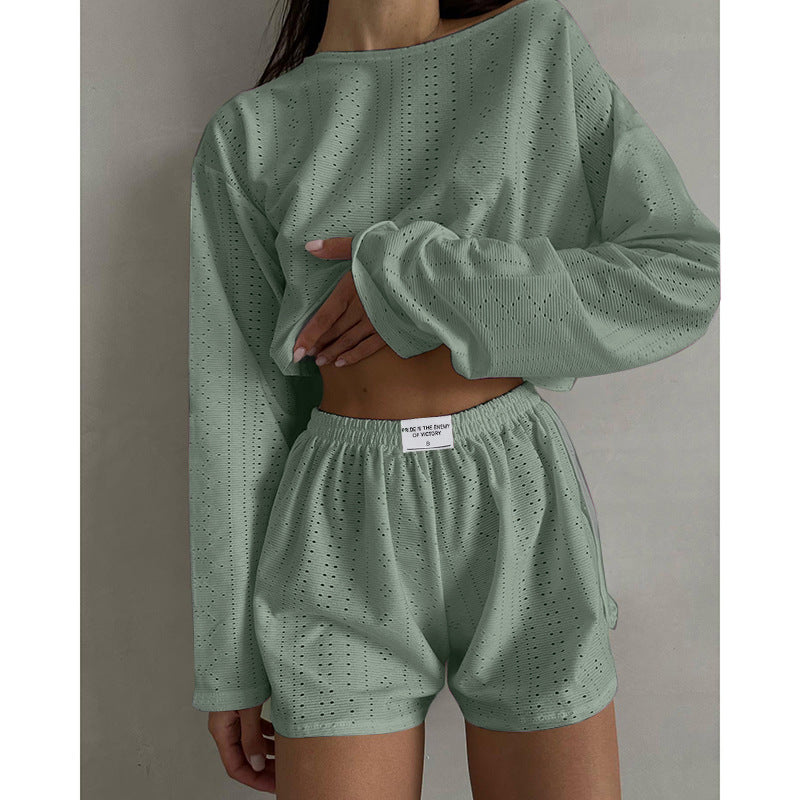 Simple loose pullover top and shorts two-piece set