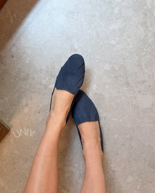 Stilfulde marineblå imiteret ruskind plisserede spidse tå loafers [Forudbestilling]