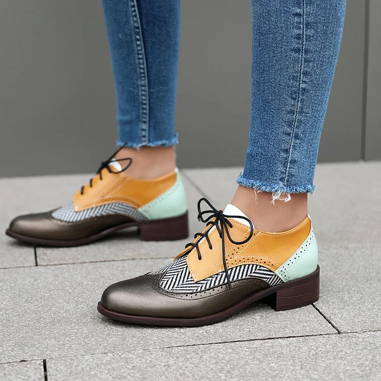 Bloque de color con cordones Punta puntiaguda Oxfords brogue informales 