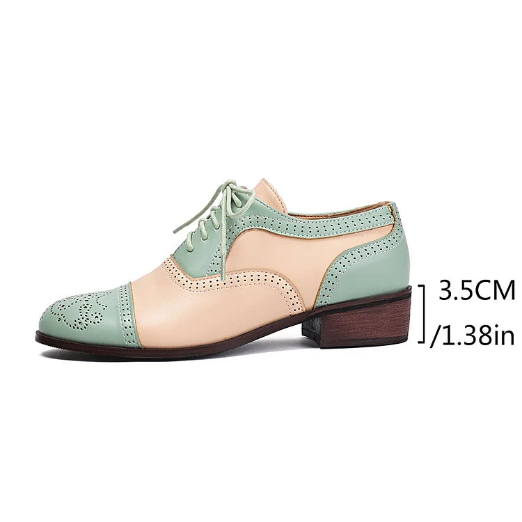 Oxford brogue con punta tonda e lacci colorblock e tacco basso a blocco