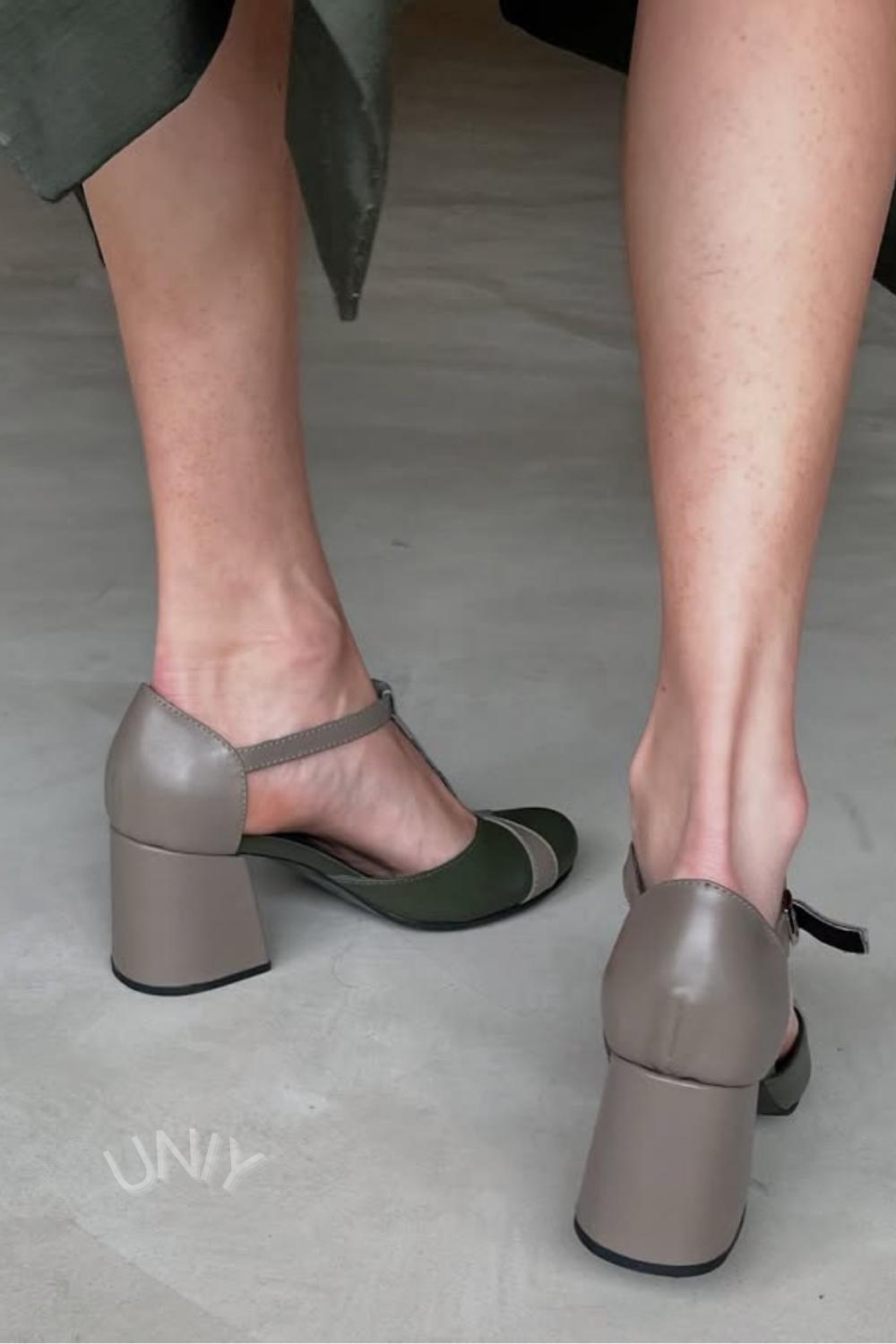 T-Riemen Blockabsatz Pumps [Vorbestellung]