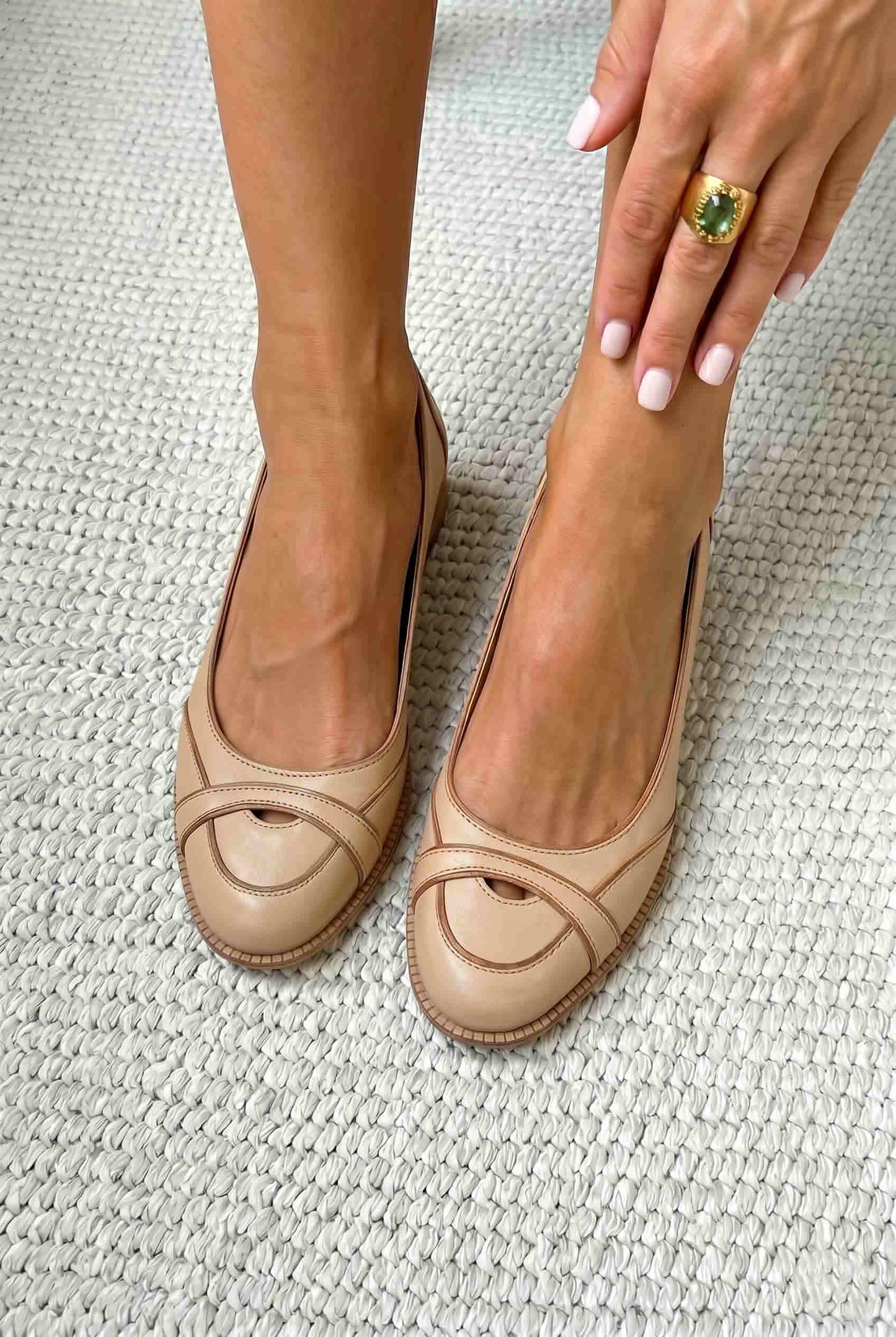Crisscross Round Toe Low Block Pump [Pre Order]