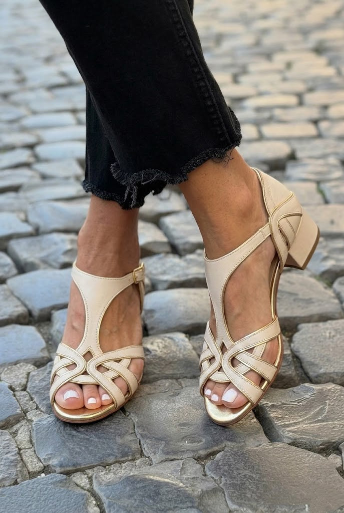 Strappy Crisscross Peep Toe Chunky Heel Sandals [Pre Order]