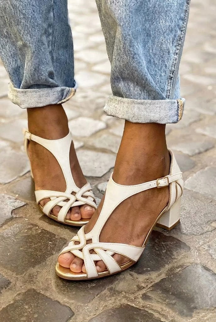 Crisscross T-Strap Peep Toe Block Heel Sandals [Pre Order]