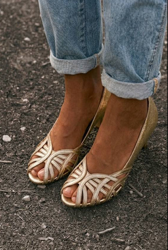 Strappy Cutout Peep Toe Kitten Heel Pumps [Pre Order]