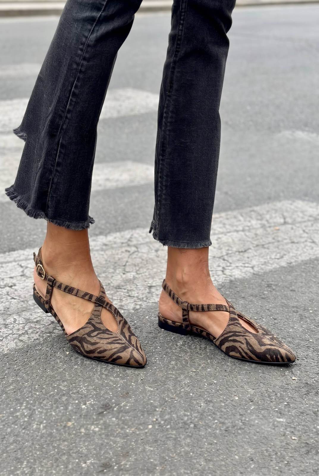 Cutout Strappy Pointed Toe Flat Slingback Sandals [Pre Order]
