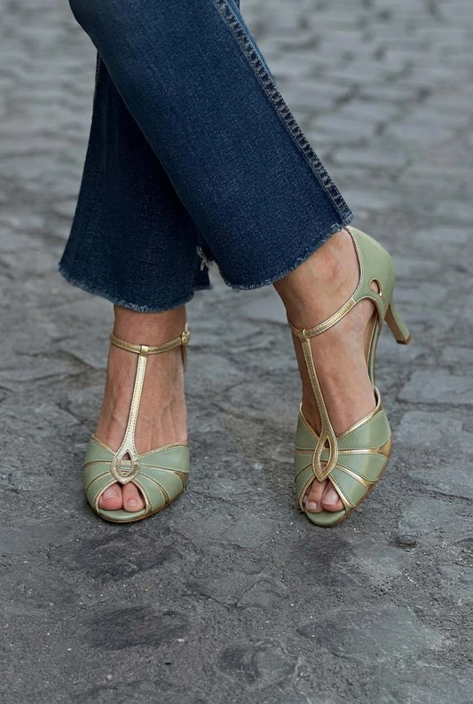 Vintage Scalloped Peep Toe T-Strap Kitten Heels [Pre Order]