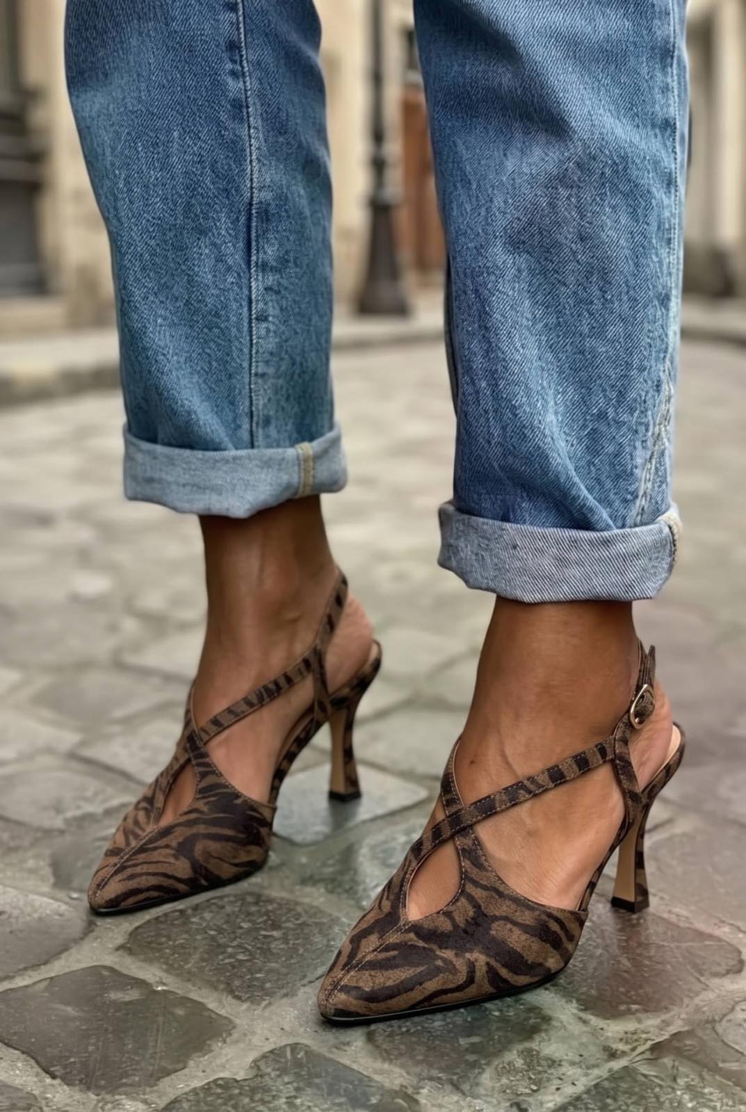 Crisscross Pointed ToeSlingback Flared Heel Pumps [Pre Order]