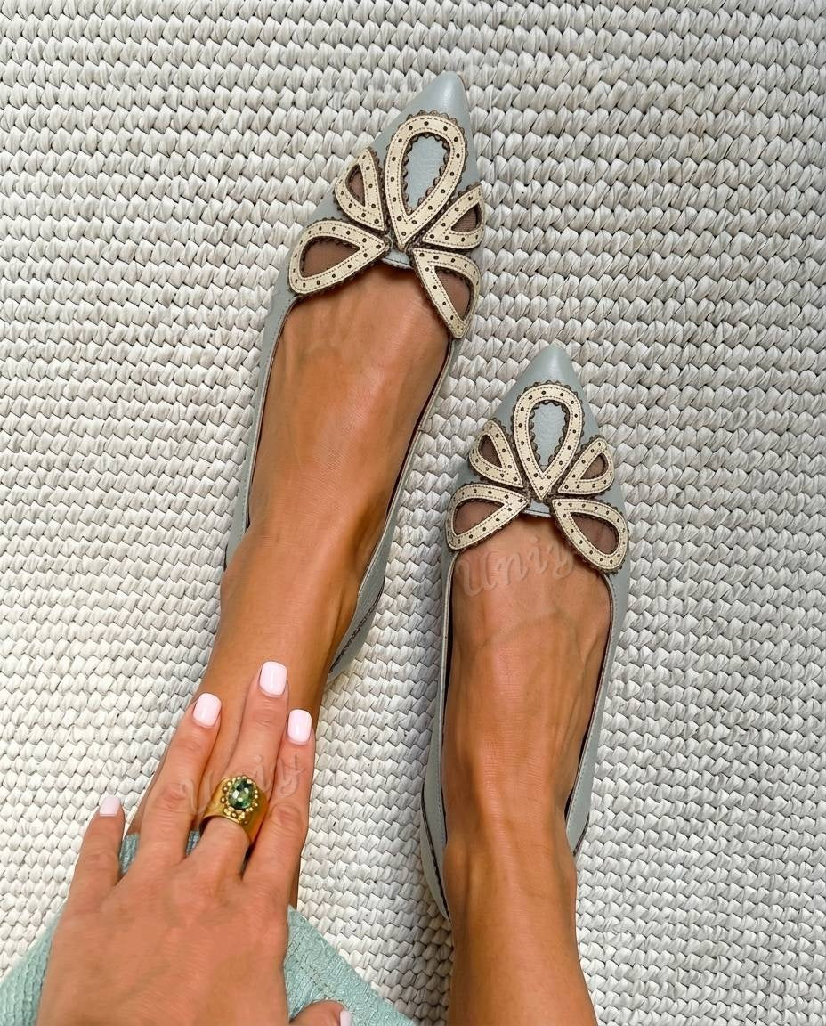 Cutout Petal Pointed Toe Flat Ballet Shoes [Pre Order]